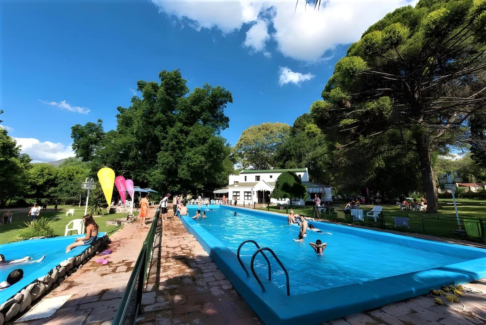 Отель Casablanca La Granja De Capilla Капилья-дель-Монте Экстерьер фото